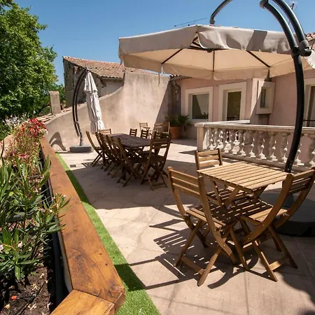 A L'ombre Du Palais Appartement